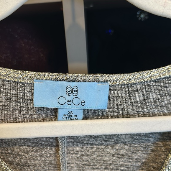 CeCe goldfish silver long sleeve v neck front ruching/tie blouse size XS - Picture 2 of 3